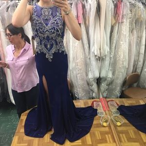 Prom dress size 2 ... great condition